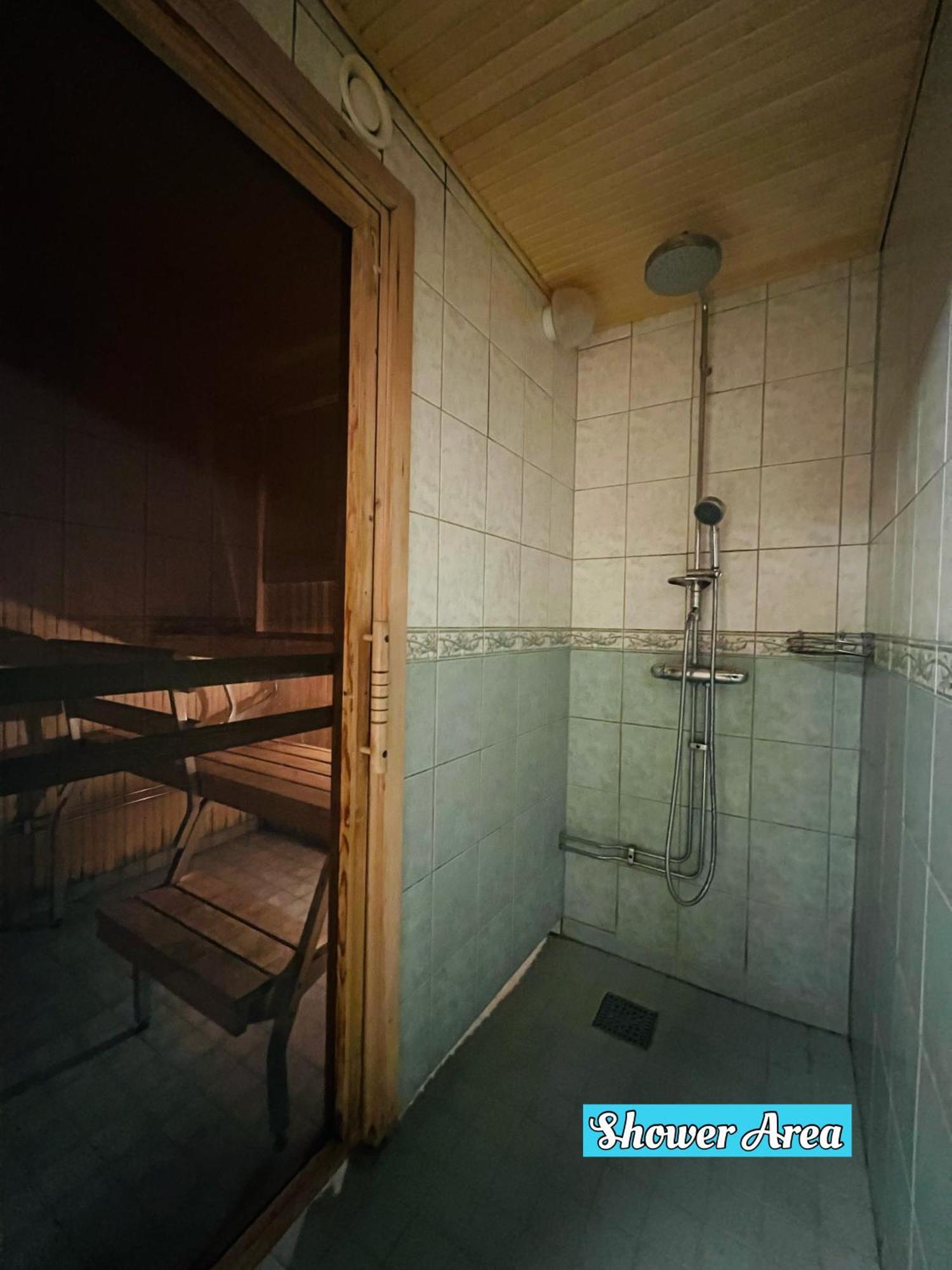Kiruna Accommodation Gustaf Wikmansgatan 6B Villa For 9 Person المظهر الخارجي الصورة