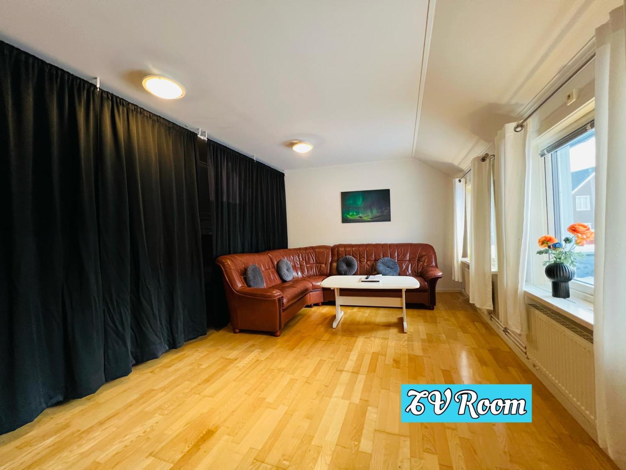 Kiruna Accommodation Gustaf Wikmansgatan 6B Villa For 9 Person المظهر الخارجي الصورة